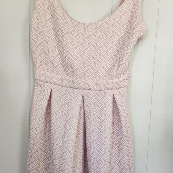 Stradivarius Pink Fit & Flare Sleeveless Tea Dress Mini Knee Length Soft Girl - Picture 3 of 11